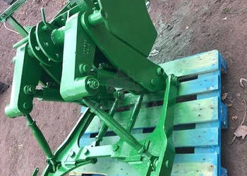 John deere 4555 , 4755 TUZ przedni podnośnik oryginalny