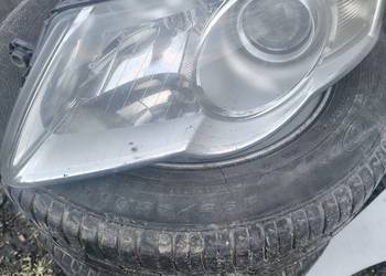 Lampa lewa passat b6 h7 w dobrym stanie uchwyty całe !