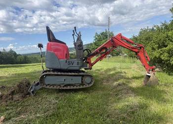 Minikoparka yanmar sv08
