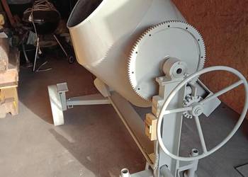 Betoniarka budowlana 250l