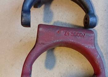 Widełki blokady C385