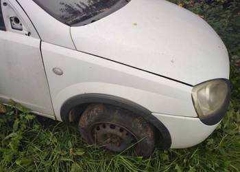 Opel Corsa C błotnik prawy
