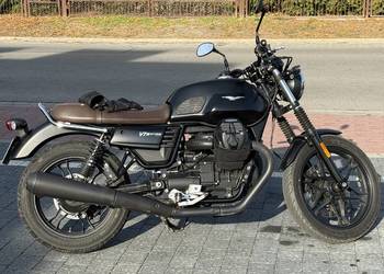 Moto Guzzi v7 stone iii 2017