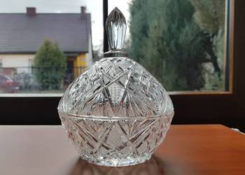 Kryształowa bomboniera (nr 2), kryształ PRL