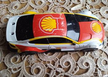 Samochód z napędem