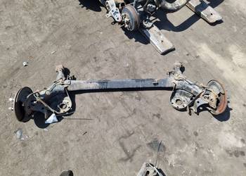 BELKA / SANKI TYŁ TOYOTA AURIS II LIFT BELKA / SANKI TYŁ TOYOTA AURIS II LIFT