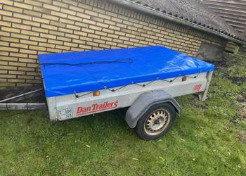 przyczepka samochodowa