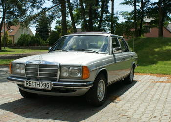 Mercedes-Benz E280 - W123 - 185PS