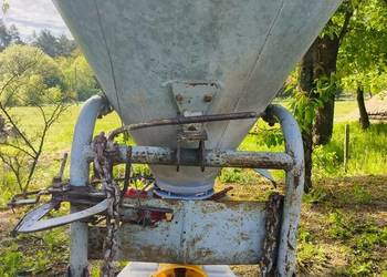 Rozsiewacz do nawozu AGROMET RNZ N012