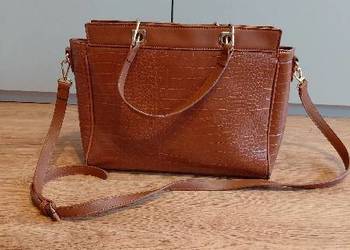 Brązowa torebka damska elegancka, pojemna, struktura croco