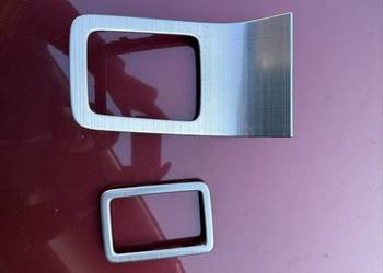 Dekory Listwy Kratki nawiewu Volvo XC 70