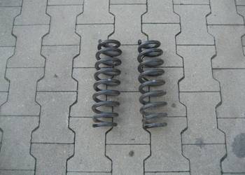 bmw x1 e84 09-15r 2,0 diesel sprężyny zawieszenia tył tylne 2wd