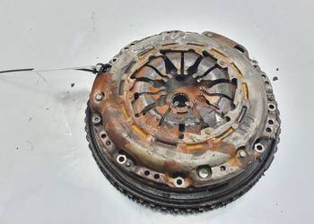 SPRZĘGŁO RENAULT CAPTUR 302103451R