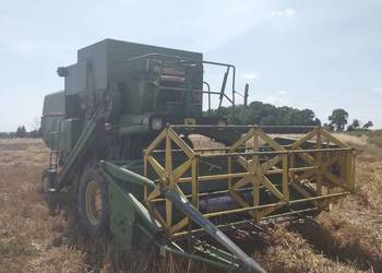 John Deere942 Massey Ferguson,class bizon John Deere942 Massey Ferguson,class bizon