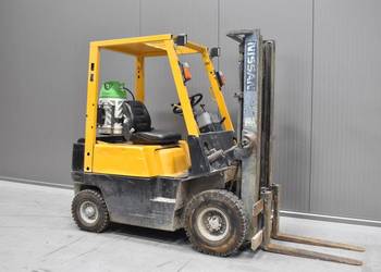 Wózek widłowy NISSAN NH01A15 GAZ