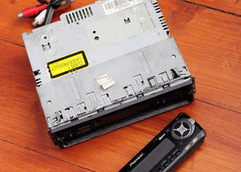 Pioneer DEH-3300R radioodtwarzacz samochodowy