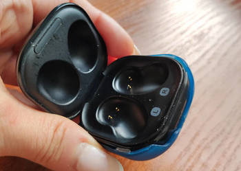 etui oryginalna baza ładowarka do słuchawek Samsung Galaxy buds SM R180
