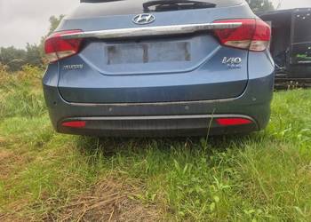 Hyundai i40 zderzak tył YU6 czujniki kombi