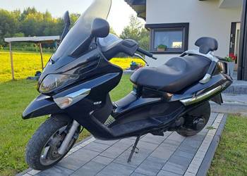 Skuter Piaggio Xevo 125