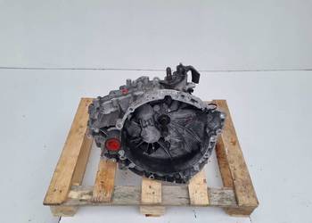 Volvo V40 II 2.0 D3 D4 SKRZYNIA BIEGÓW JU3R-7002-BHB manual MANUALNA