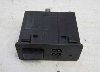 PORT WEJŚCIE USB AUX CZYNIK KART SD MAZDA 2 DJ D09H669U0