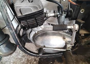 Silnik WSK 125 na chodzie zapłon CDI