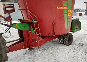 Wóz paszowy , paszowóz Strautmann