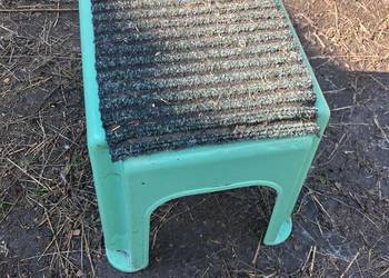 Taboret plastikowy