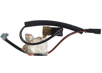 RE246424 Elektrozawór sprężarki pneumatycznej fotela John Deere (niekomplet