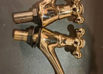 Angielski złote krany retro.