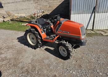 Traktorek Kubota Aste A17