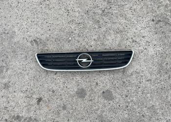 Grill atrapa chłodnicy Opel zafira a