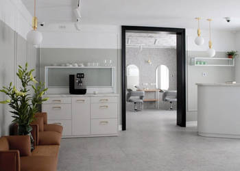 Stanowisko fryzjerskie/manicure na wynajem