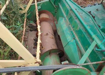 Heder kompletny do kombajnu zbożowego marki John Deere 330