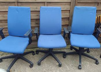 Krzesło Nowy Styl Intrata fotel obrotowy Dostępne 3 sztuki