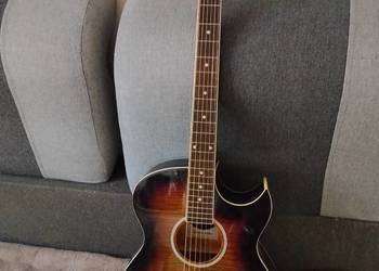 Sprzedam gitarę akustyczną