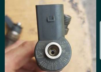 Wtryskiwacz BMW E90 320d