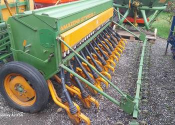 Siewnik do zboża AMAZONE D7 SPECJAL II 3m ścieżki znaczniki d8grabie drobny