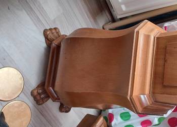 zegarek na baterie w skrzyni (typu "grandfather clock" na lwich lapac