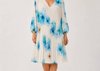 Zwiewna Sukienka Plus Size z Plisami -bust 135cm