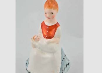 mama, niania z niemowlakiem ceramika Bodrogkeresztur lata50