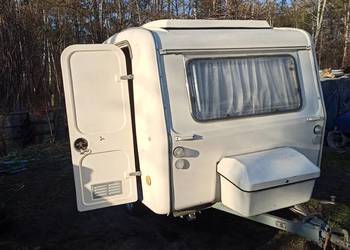 Przyczepa Niewiadów N126 SUPER STAN wpełni wyposażona zadbana namiot