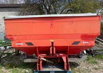 Rozsiewacz nawozów Kuhn rauch mds 4211