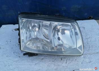 Lampa Prawa Przednia Volkswagen Polo 02r