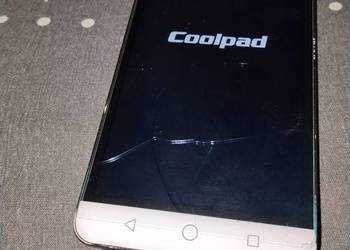 Sprzedam telefon komórkowy ma pęknięty ekran widać na zdjęciu