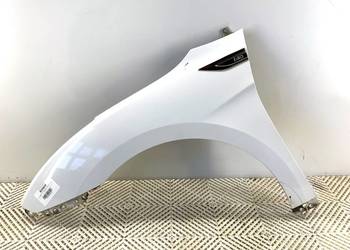 BŁOTNIK LEWY PRZÓD HYUNDAI i40 Hatchback CREAMY WHITE OSŁONA