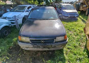 Opel Astra 1,6 2001 r. dawca części