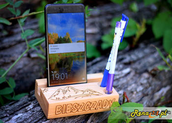 Pamiątka z Bieszczad - stojak pod smartphone, tablet