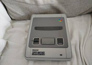 Konsola super Nintendo