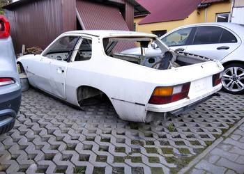 porsche 924. karoseria. porsche 924. karoseria.